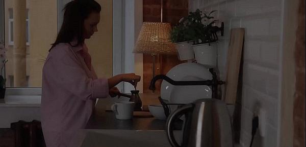  18videoz - Moring coffee and ass riding Emily Thorne